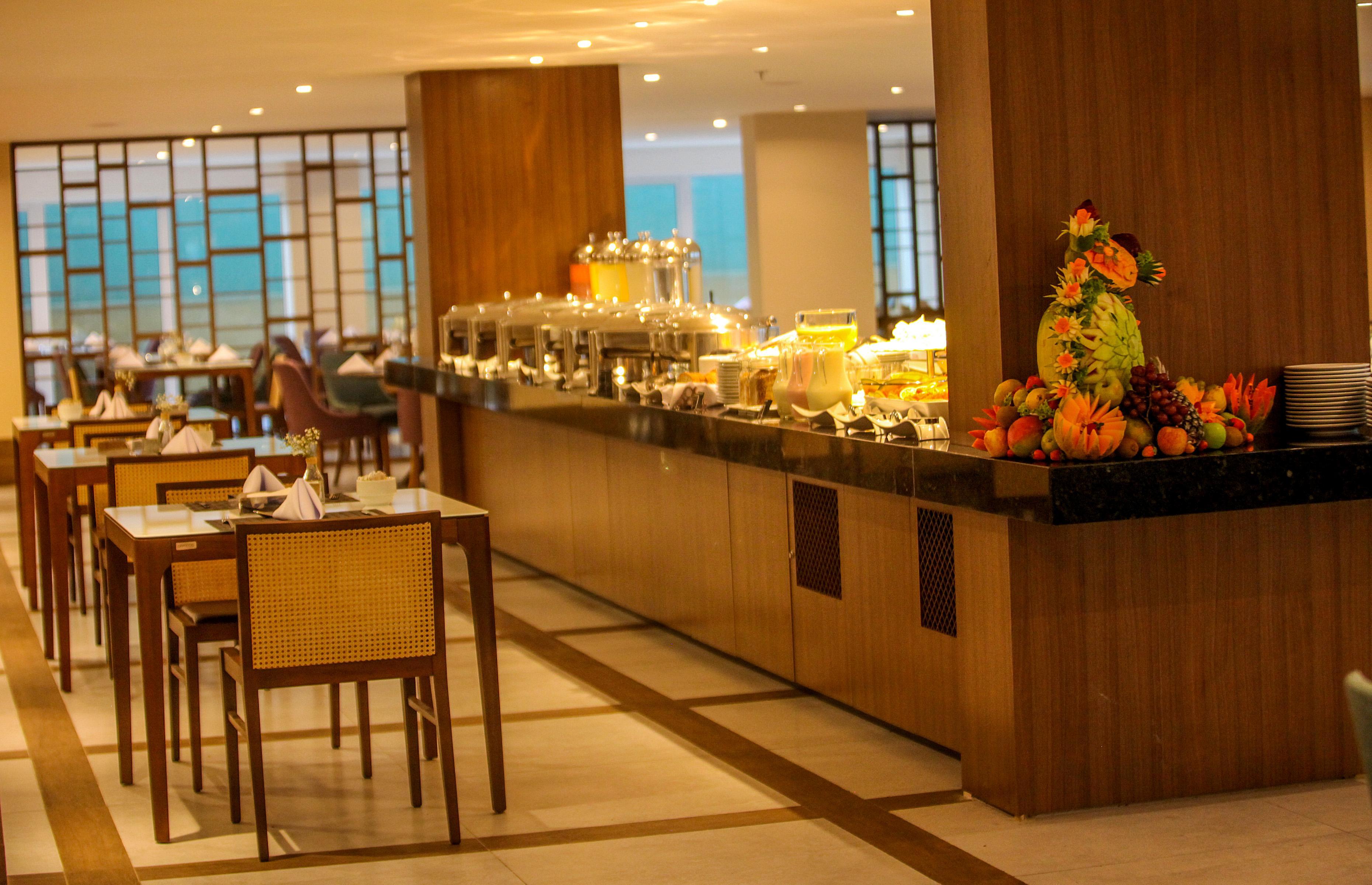 Gran Mareiro Hotel Fortaleza  Exterior photo The buffet at the hotel