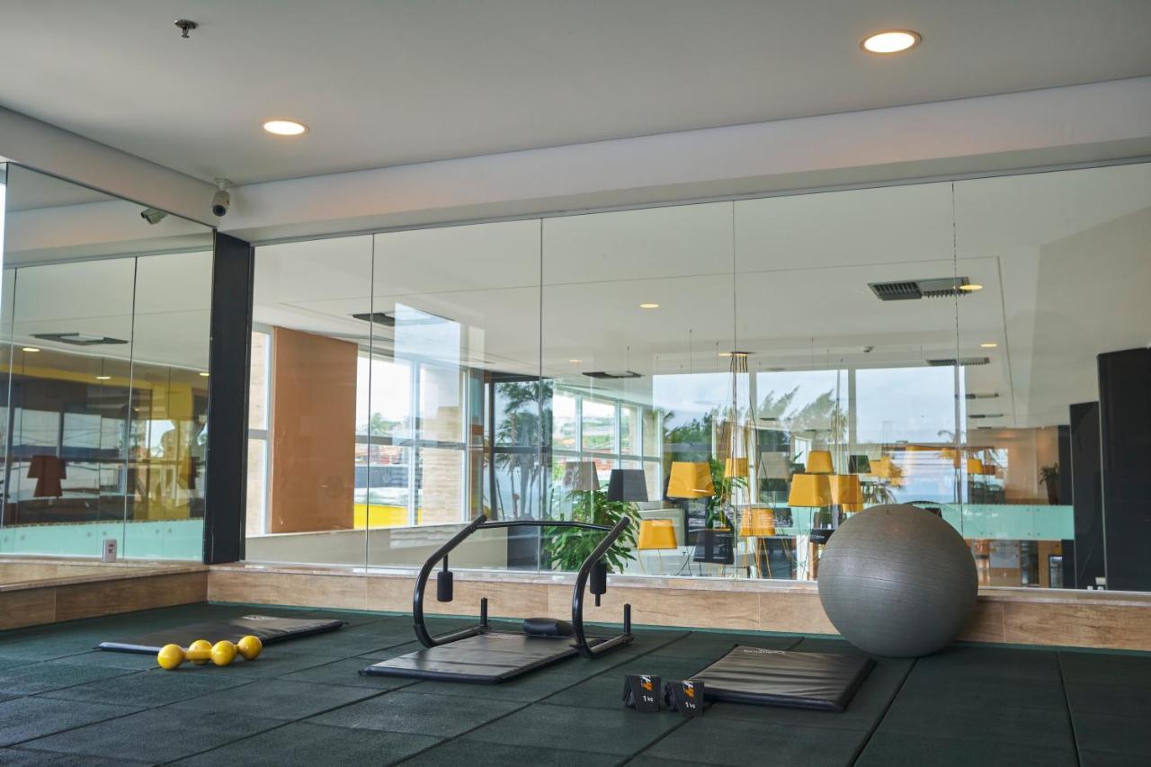 Gran Mareiro Hotel Fortaleza  Exterior photo The gym at the hotel